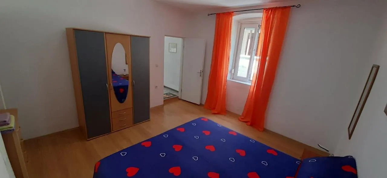 Apartamento Ema & Sea Apartment'S With Free Private Parking Pula Croacia