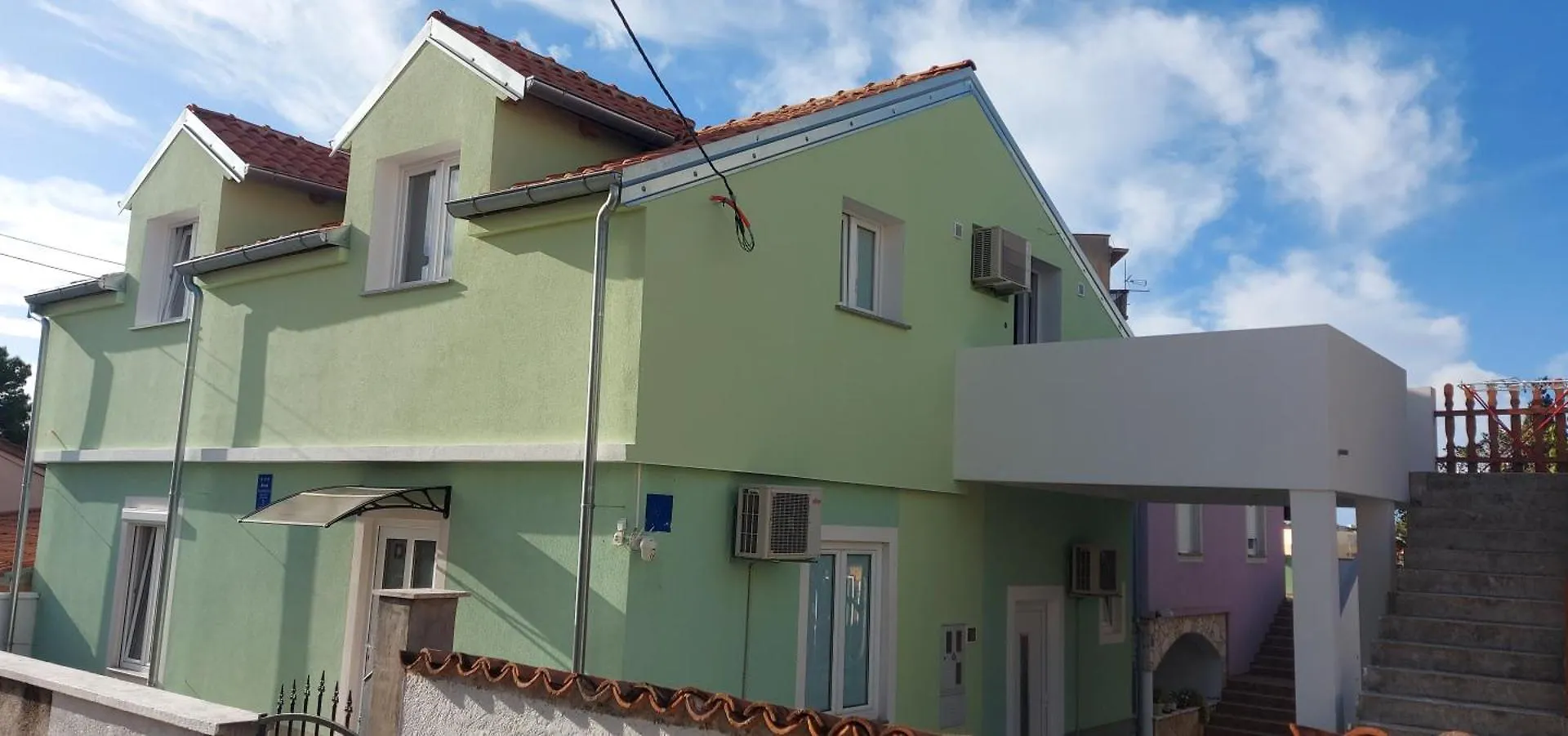 Ema & Sea Apartment'S With Free Private Parking Pula