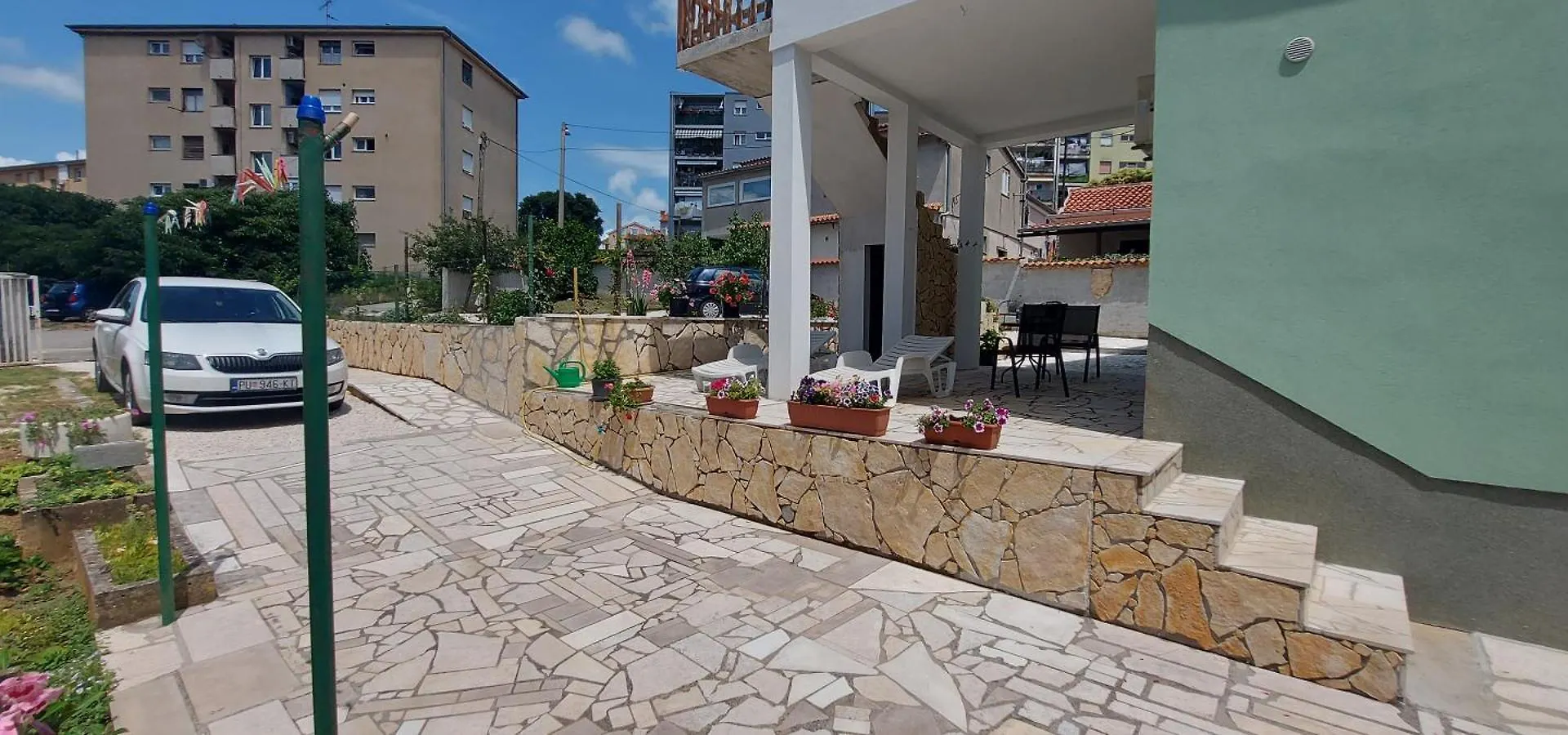 Ema & Sea Apartment'S With Free Private Parking Pula Apartamento