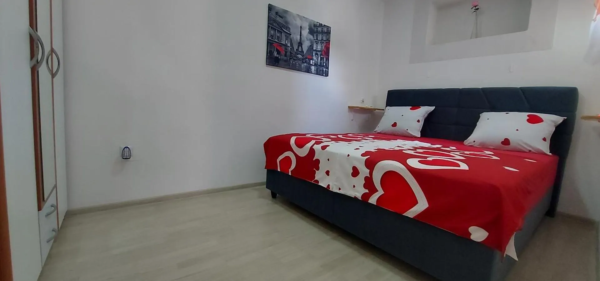 Apartment Ema & Sea Apartment'S With Free Private Parking Pula Croatia