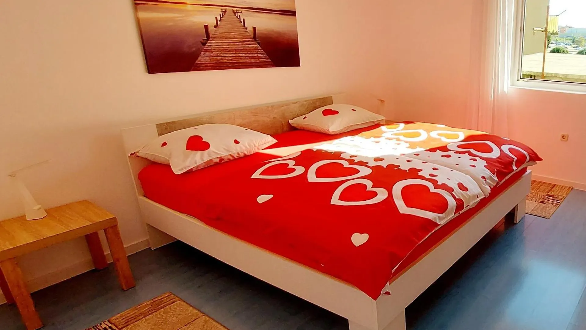 Ema & Sea Apartment'S With Free Private Parking Pula Apartamento