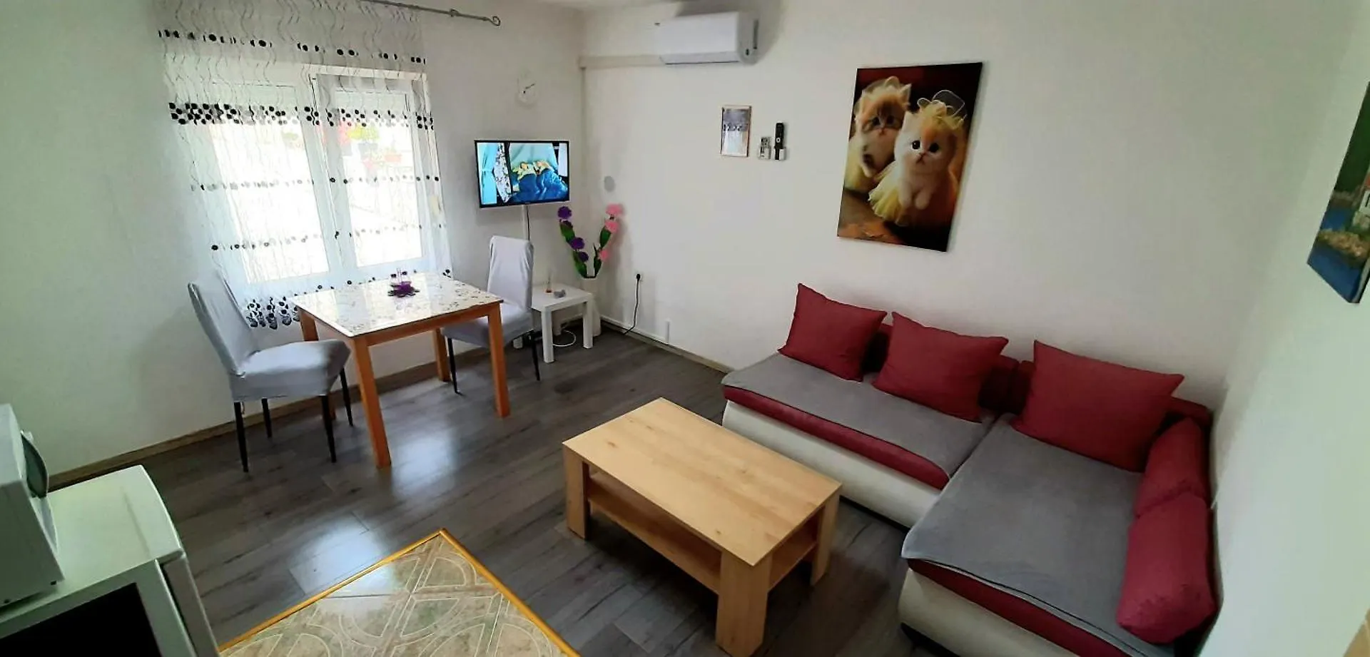 Ema & Sea Apartment'S Pula Apartment