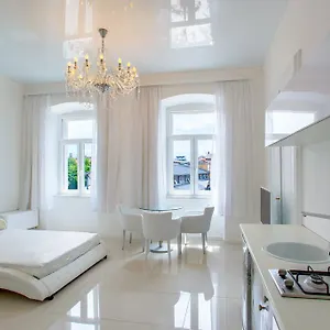 Apartman Collins Center, Pula